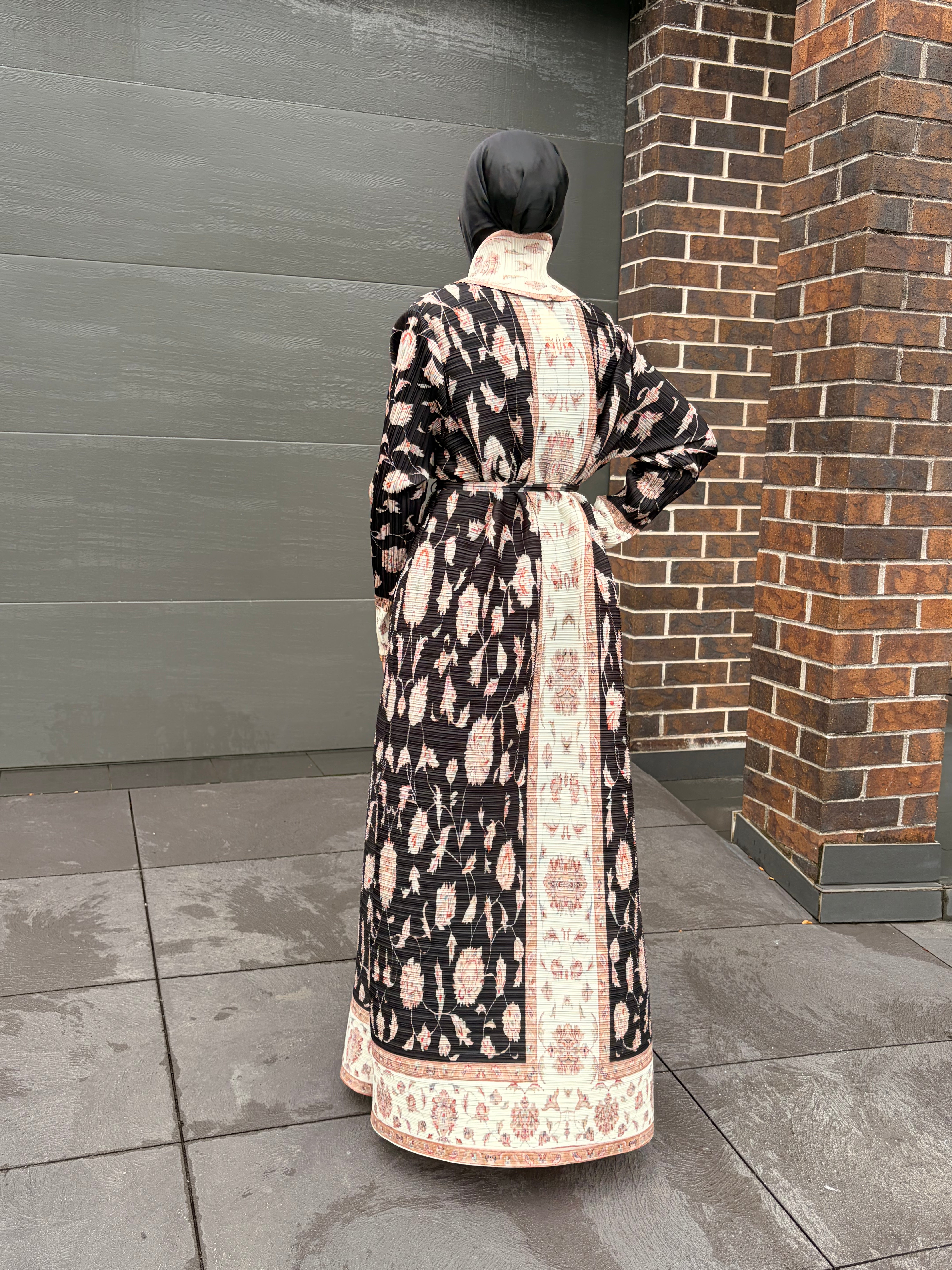 Royal Abaya Vogue