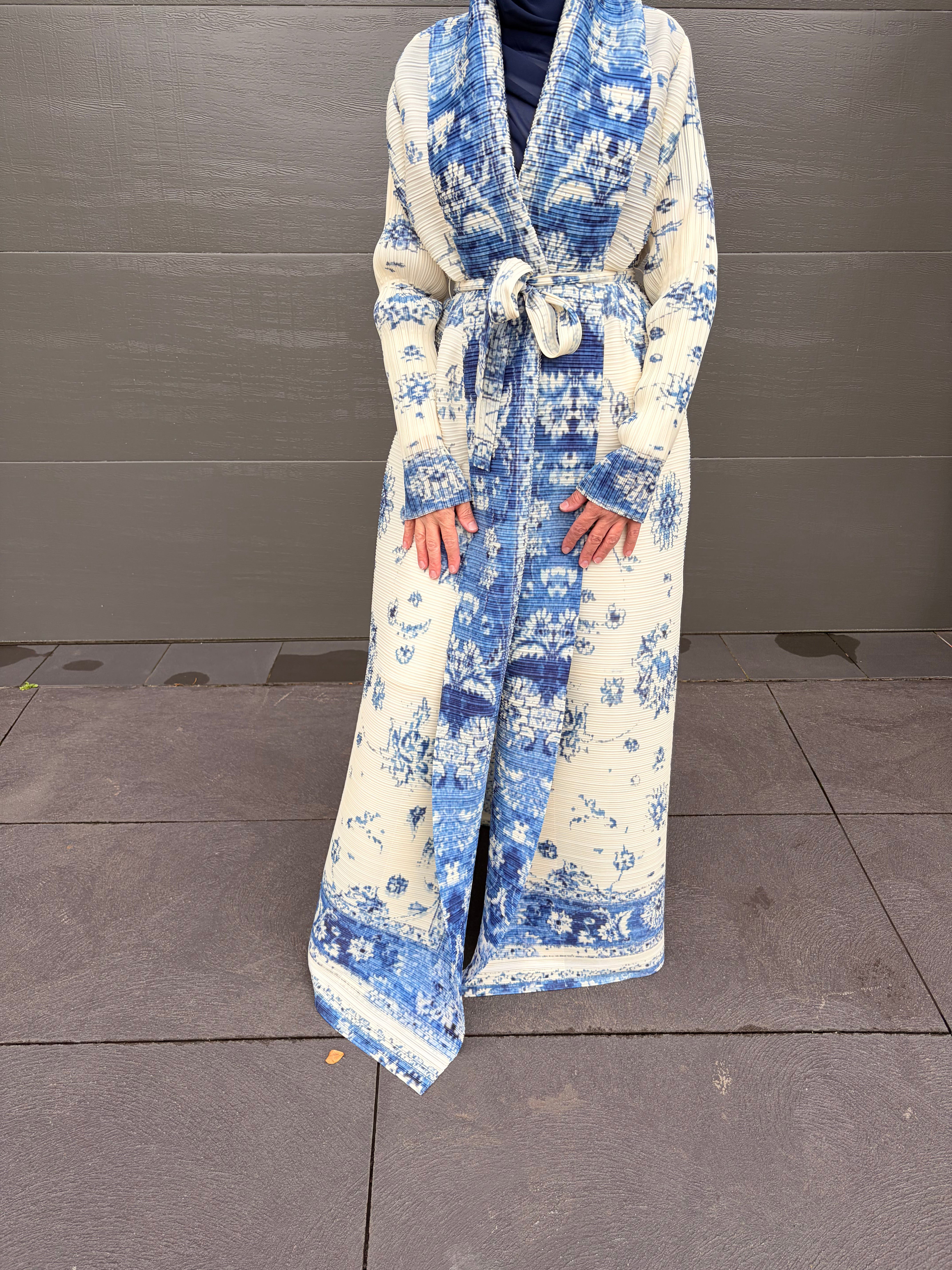 Oasis Abaya Vogue