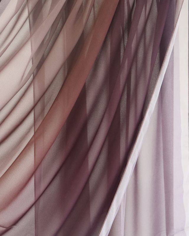 Ombré Burgundy – Crêpe Scarf