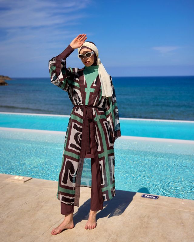Black Burkini – Full Coverage Islamic Swimwear Set M2519