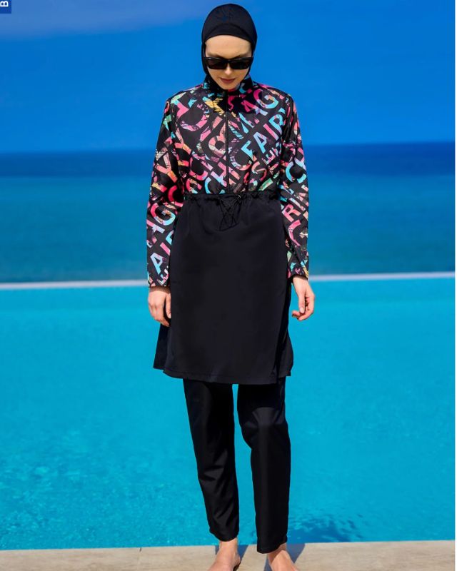 Black Full Coverage Swimsuit Set for Women R2507